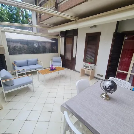 Appartement Acitrezza *