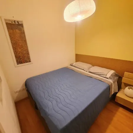 Acitrezza * Aci Castello